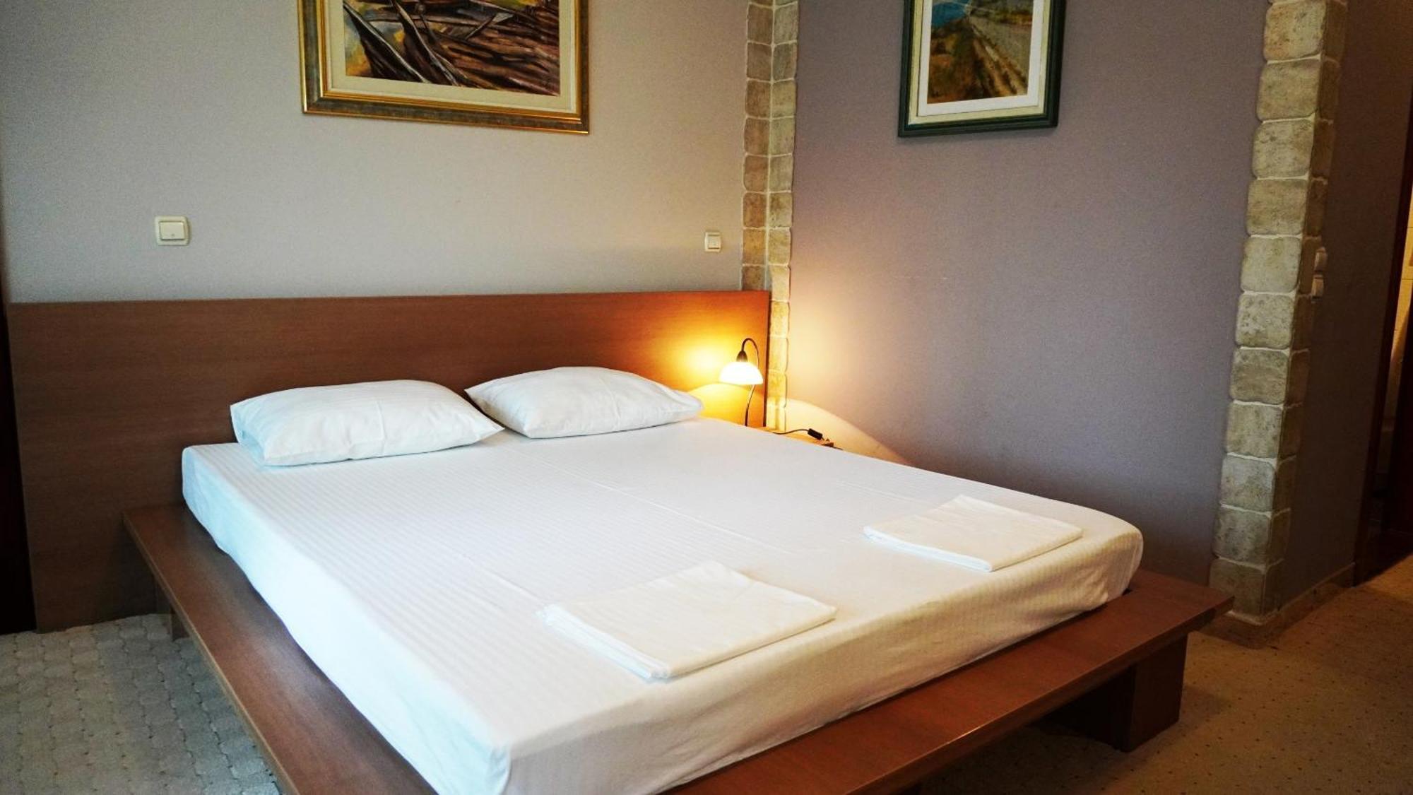 Hotel Vila Ivankovic Buna Δωμάτιο φωτογραφία
