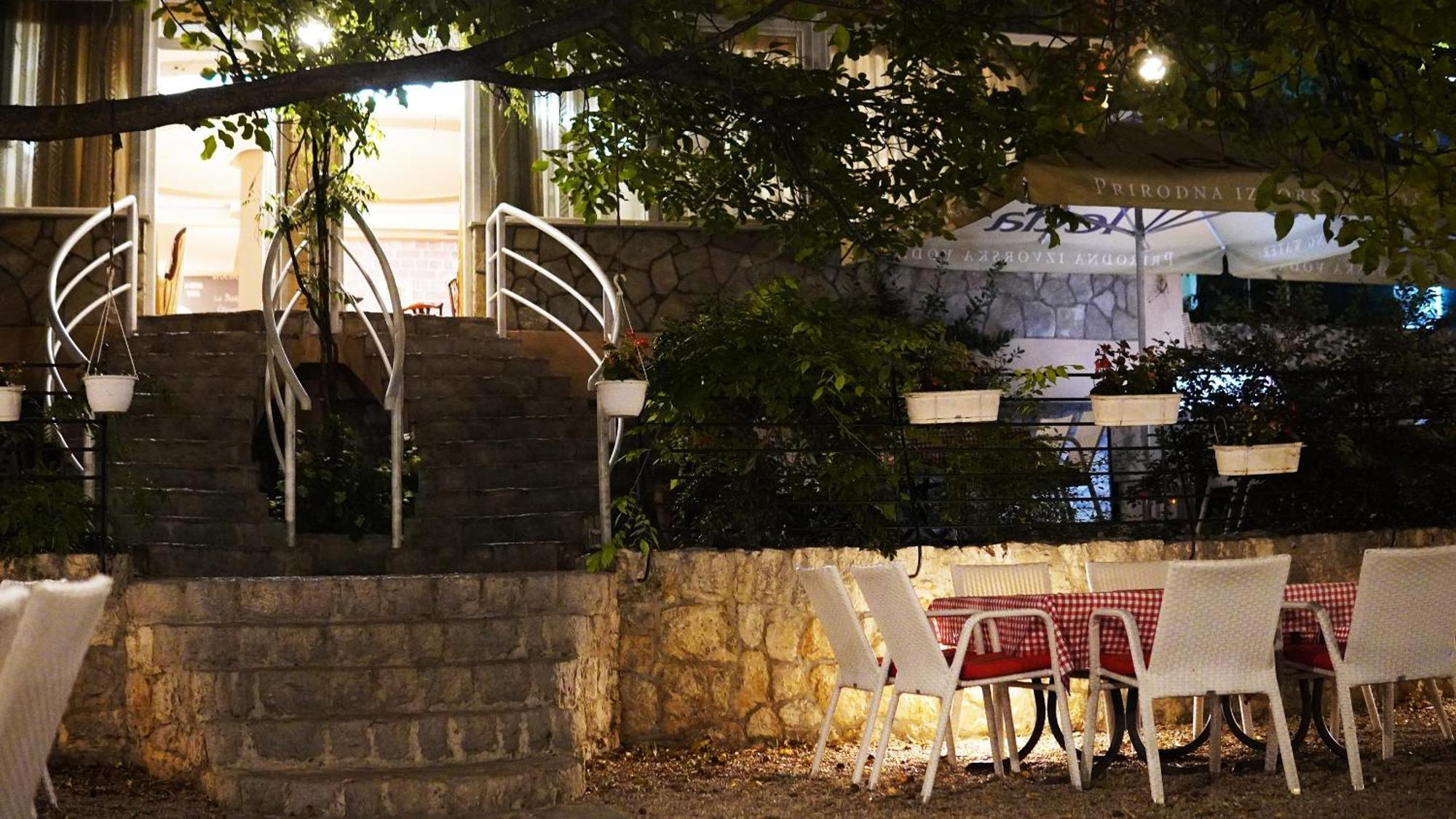 Hotel Vila Ivankovic Buna Εξωτερικό φωτογραφία